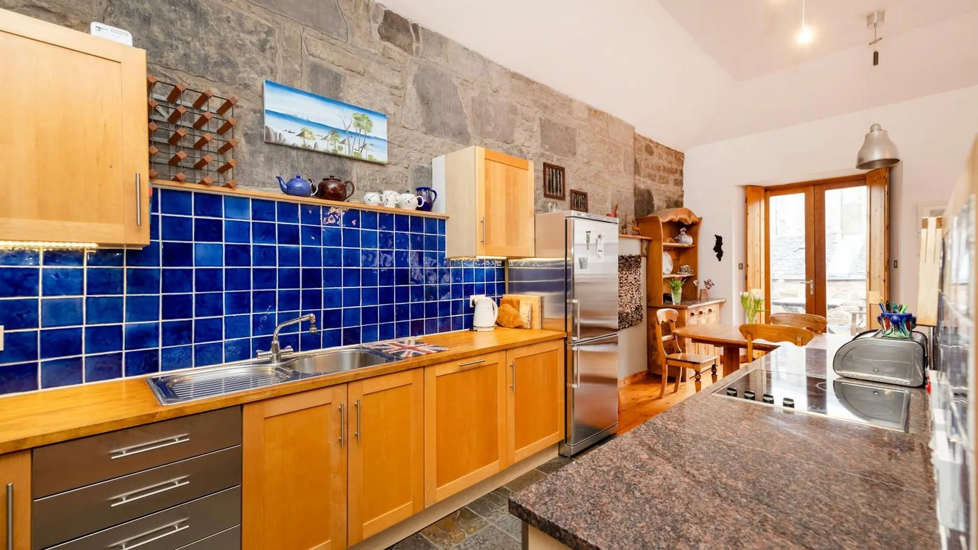 Edinburgh New Town Deluxe Apartment With Terrace