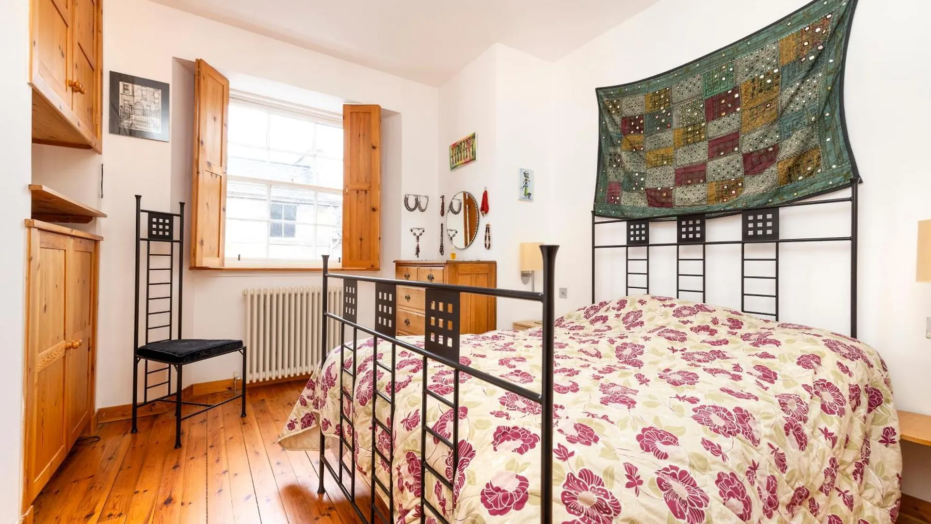 Edinburgh New Town Deluxe Apartment With Terrace